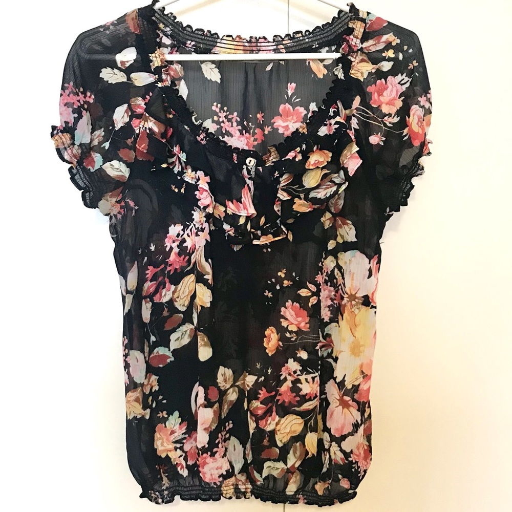 SMART SET Floral Navy sheer blouse - Medium
